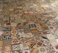 Antique floortiles