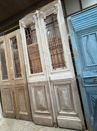 Originele antieke houten deur &ndash; Historische erfgoed entree, 126 &times; 296 cm