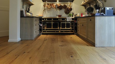 Oak floortiles XXL wide 260mm ready oiled