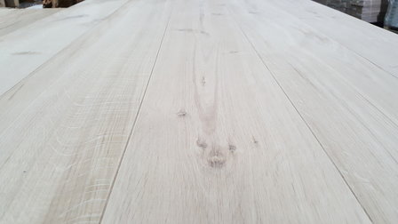 Oak floor, multilayer floortiles extra wide
