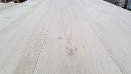 130m2 Oak floor, multilayer floortiles