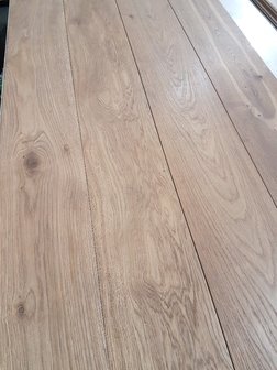 84 m2 Oak multi floor extra long 240 cm!