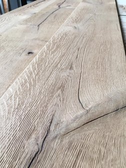 Extra wide Oak floor XXL Multi-Floor brushed, aged and oiled 270mm wide