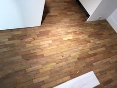 Solid Teakholz herringbone floor