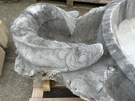 Fountain marble handmade from Indonesia.