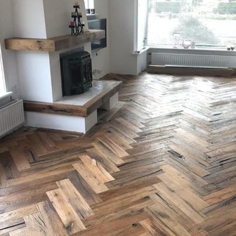 Antique Herringbone Floor, ready oiled oak floors