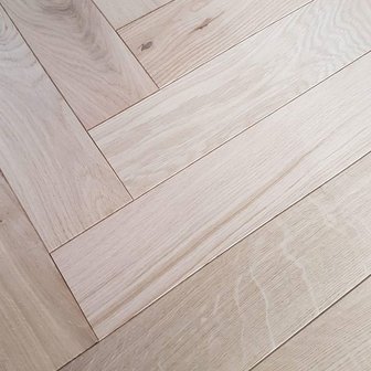 Fischbone Oak flooring