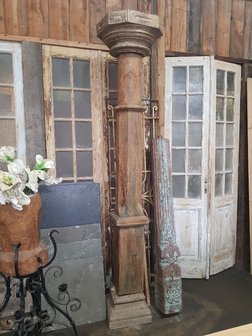 Antique Columns 260 cm high