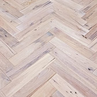 Oak Herringbone Floor aged and brushed