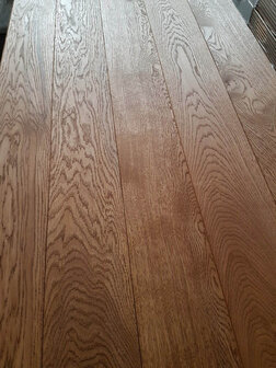 71 sqm solid oak floor 14 cm wide ready oiled