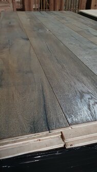 33,5 sqm Oak Floor Multitop 19 cm wide ready oiled.