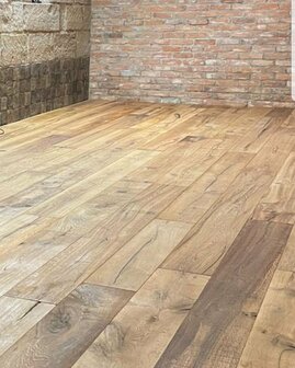 Chateau oak floor