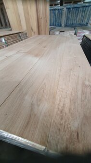 40,3 m2 Oak Floor Multitop 14 cm extra thick
