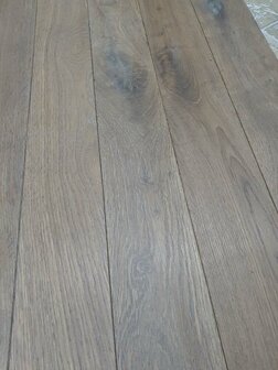 51,84 m2 m2 Oak Floor solid 10 cm smoked, brushed and white oiled