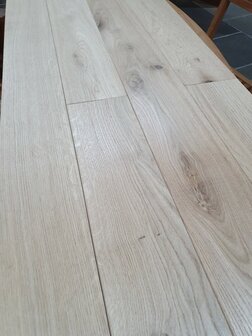 89,5 m2 Eiche Massiv Parkett 12 cm Fertig geschliffen