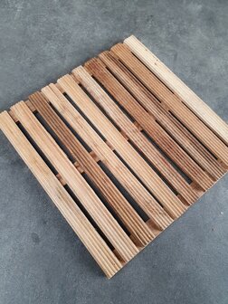 Hardwood Garden Tiles Profiled 50x50 cm