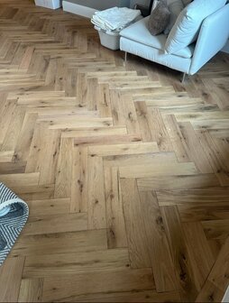 115m2 Chateau Oak Herringbone Floor, ready oiled!