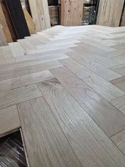 Eiken visgraat vloer Topkwaliteit 
