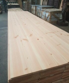 Douglas Oregon pine vloer XXL Extra breed en lang