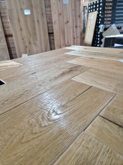 WEEKAANBIEDING! Eiken vintage Visgraat handgeschraapt, geolied!