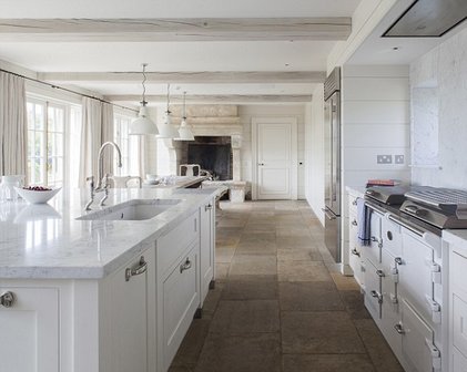 Burgundy Flagstones, Aged natural stone flooring