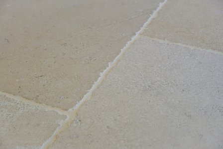 Bourgondische dallen, kalksteen vloer banen 60cm breed