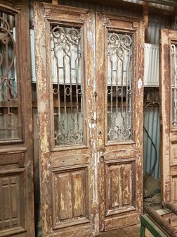 Antique double door 118 x 235 cm