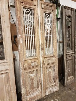 Antique double door 108 x 236 cm