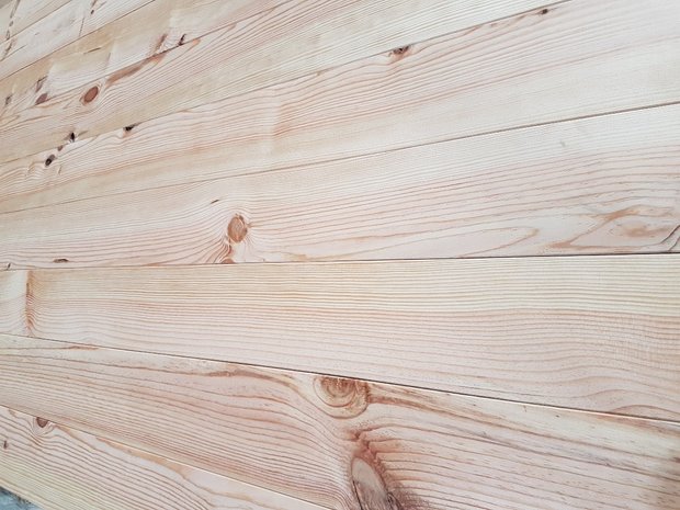 129 m2 Pine wandbekleding, houten panelen Unieke uitstraling!