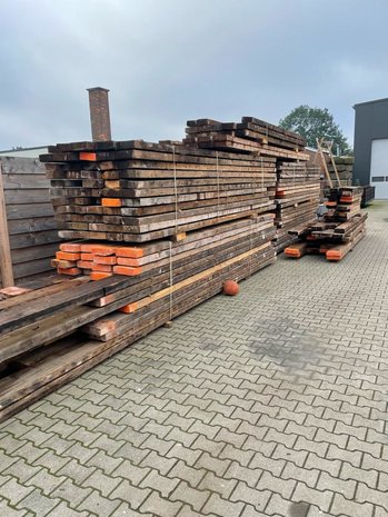 Large batch of beams from warehouse