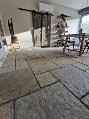 Bourgondische dallen Raw Chateau, antieke kalksteen vloer