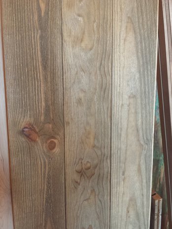 Solid Pine floor 140mm wide