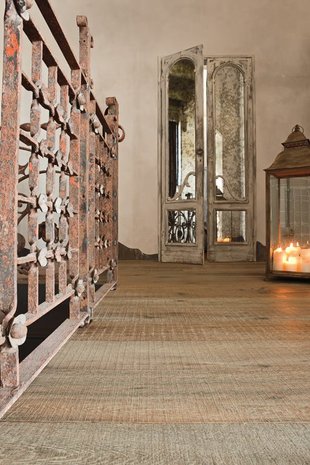 Antiqued oak floortiles, extra wide oak floor