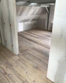 Antiek verouderde eiken vloer white kant & klaar! 