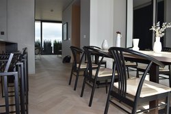 Pakketverkoop 152m2 Eiken visgraat vloer, multiplank kant & klaar 