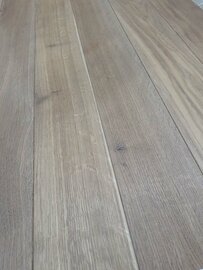 48,12 m2 Massief Eiken 12 cm breed gerookt en wit geolied