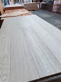  Eiken vloer, handgeschraapt, geborsteld en geolied!