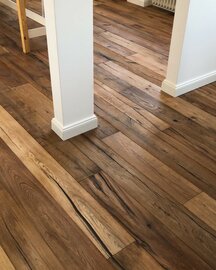 Eiken vloer verouderd en geolied Chateau