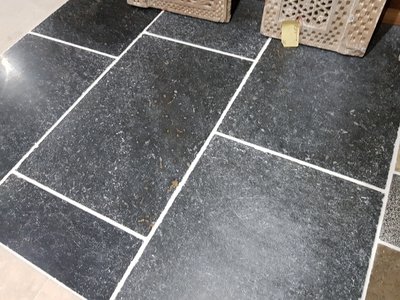 Bluestone floortiles 60x90cm